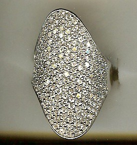 Sortija zirconitas